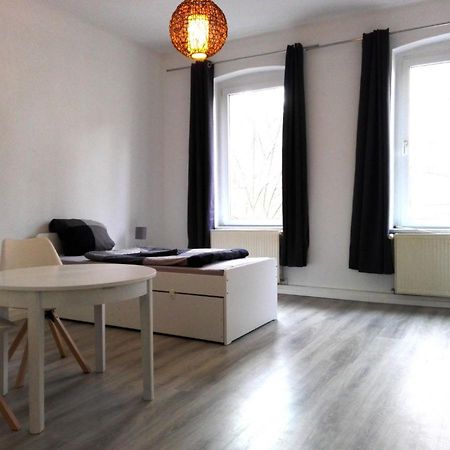 Monteurwohnung Bei Nina 蔡茨 外观 照片