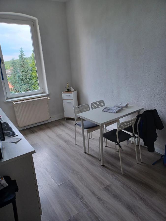 Monteurwohnung Bei Nina 蔡茨 外观 照片