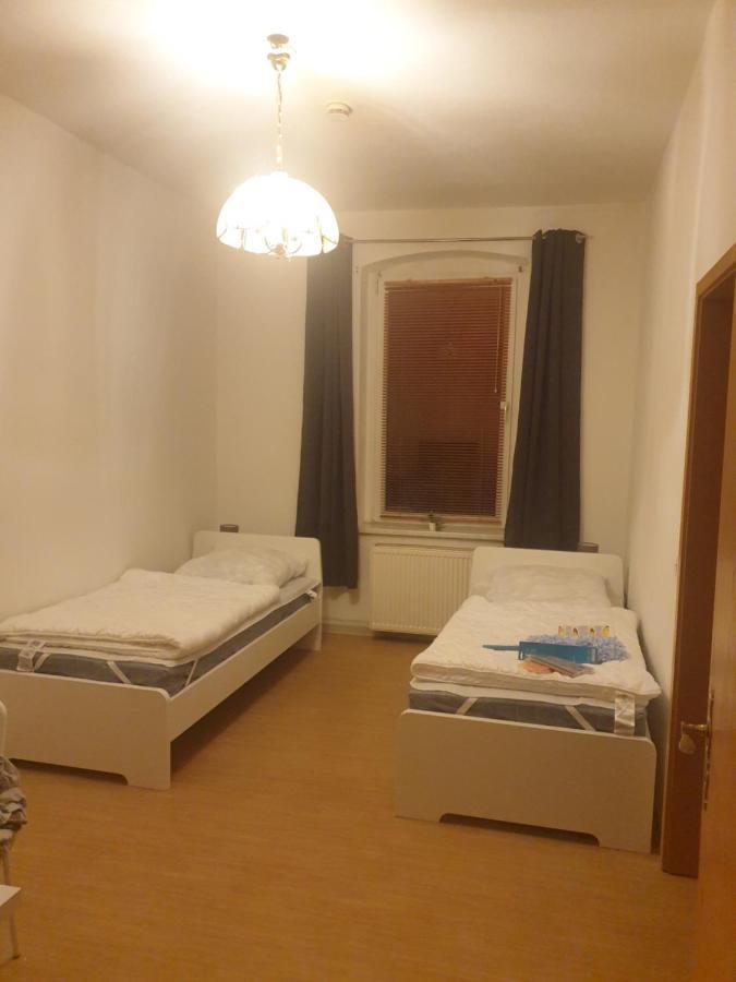 Monteurwohnung Bei Nina 蔡茨 外观 照片
